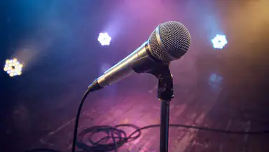 StarMaker: Trasforma il Tuo Smartphone in un Karaoke Coinvolgente header